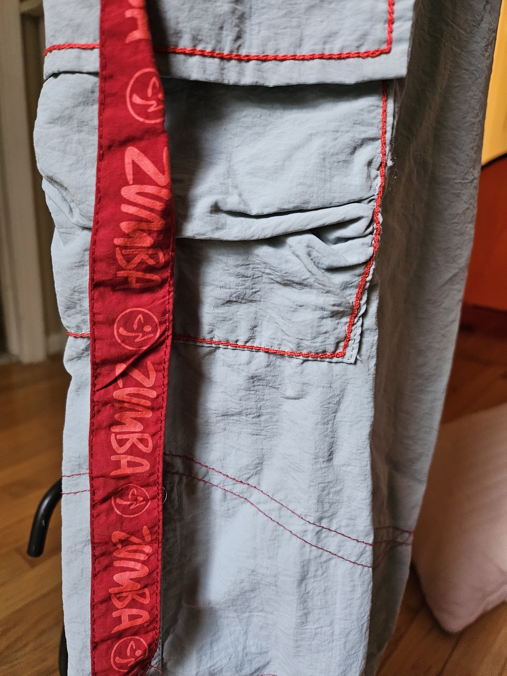 Zumba Wear Gray Red Parachute Cargo Dance Pants Ribbon Strap Wide Leg MEDIUM